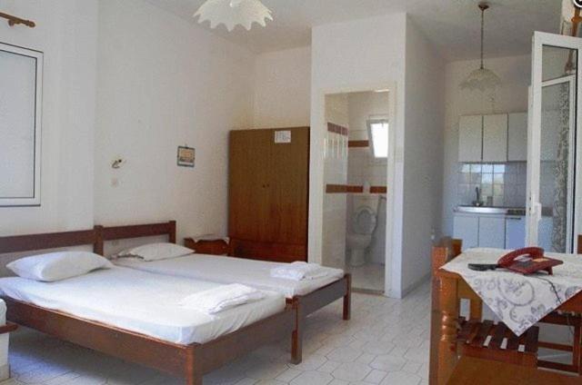 Amfitrion Hotel Vari  ห้อง รูปภาพ