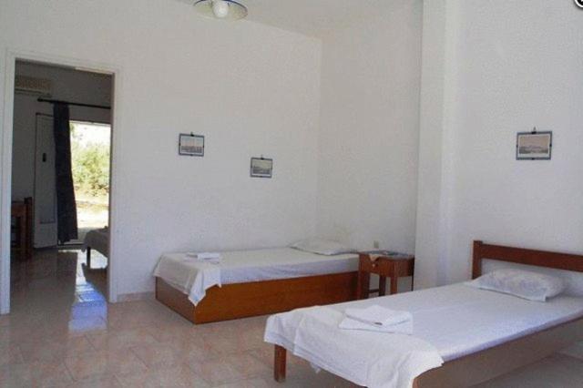 Amfitrion Hotel Vari  ห้อง รูปภาพ